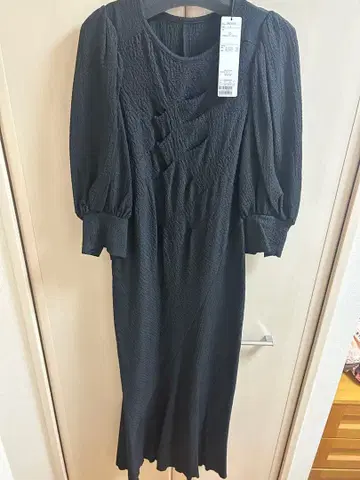 미사용 새상품 COCODEAL 7부 소매 원피스