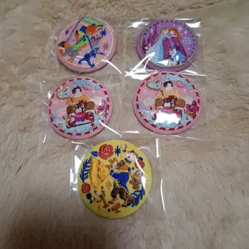 디즈니 자수 캔뱃지 세트