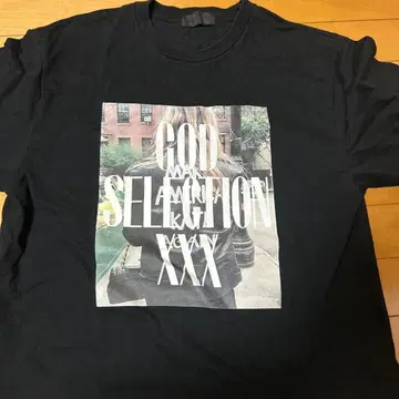 GOD SELECTION XXX 그래픽 티셔츠 블랙