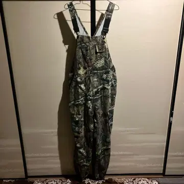 최종 가격 인하 아웃도어 레어 디자인 리얼트리 오버롤 M 사이즈