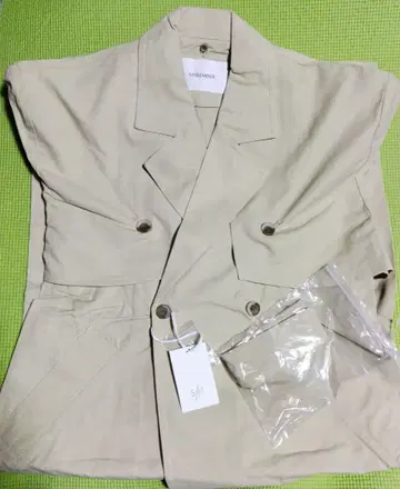 [ 컨디션 최상 ] 트렌치코트 FREE 사이즈