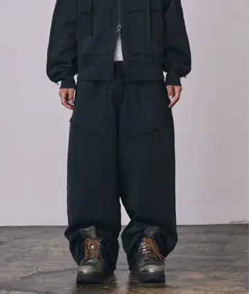 [ a2o ] 컷오프 스웨트 팬츠