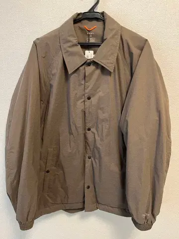 EKAL 브라운 점퍼