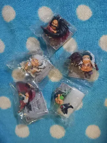 원피스 피규어 홀더