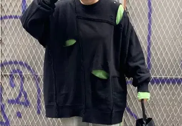 데미지 가공 오버 사이즈 트레이닝복