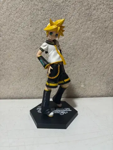 카가미네 렌 Project DIVA Arcade 프리미엄 피규어