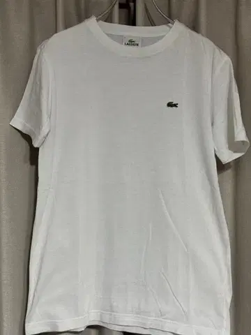 Lacoste 화이트 T셔츠 로고 자수