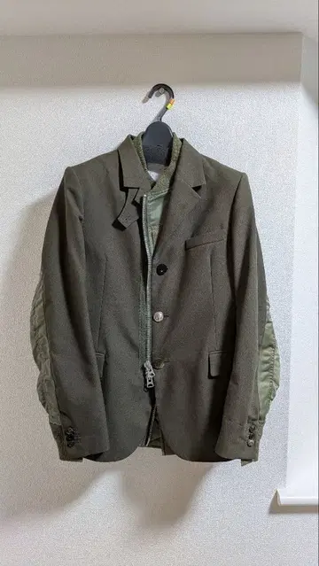 Sacai 도킹 자켓 (21-02456M)