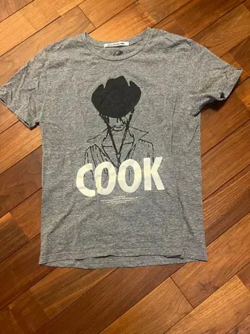 BEAMS ONEPIECE 콜라보 T셔츠 상디 S사이즈 그레이