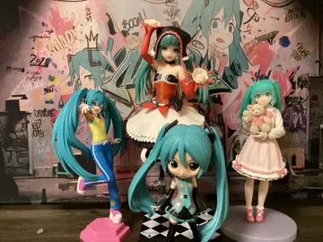 하츠네 미쿠 피규어 4개 세트