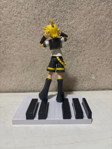 VOCALOID 카가미네 렌 엑스트라 피규어