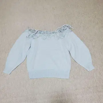 SNIDEL 오프숄더 니트탑