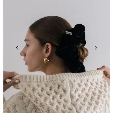 미사용 새상품 THE TOE 스크런치 액세서리