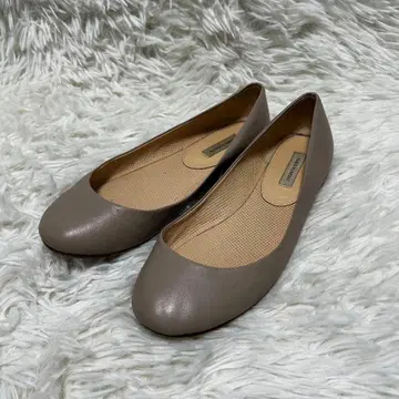 파비오 루스코니 라운드토 펌프스 37 베이지 플랫 슈즈