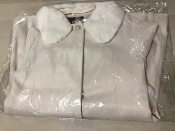 clear 퍼 부착 롱 코트 (탈부착 가능) 아이보리 인기