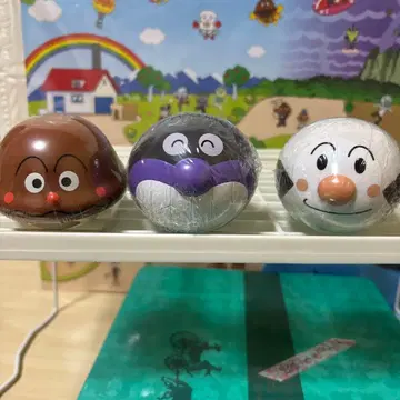 커다란 마스코트 3개