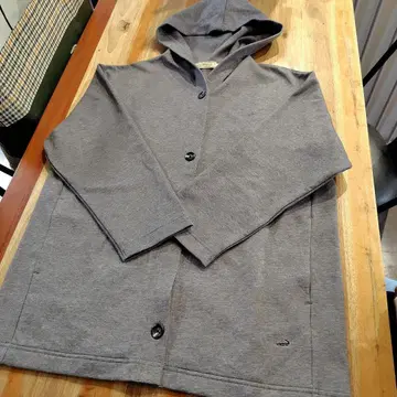 크로커다일 후드 부착 라이트 아우터