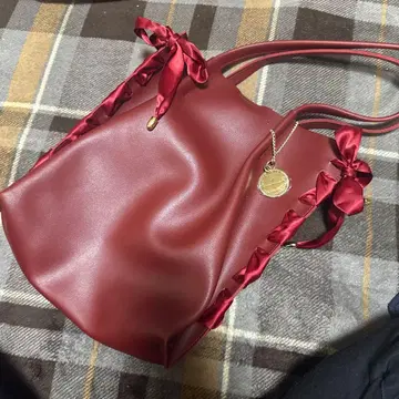 MAJESTIC LEGON 공주 리본 포함 빨간색 핸드백