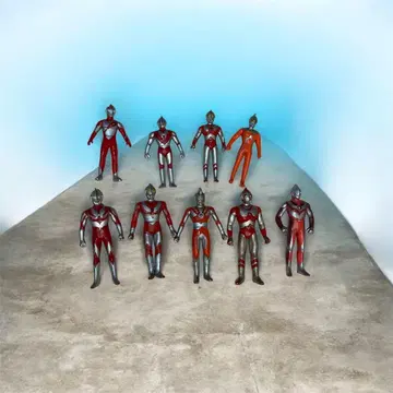 울트라맨 피규어 9체 세트