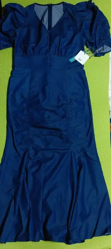 SLY 네이비 프릴 슬리브 드레스