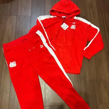 PUMA hellokitty 셋업