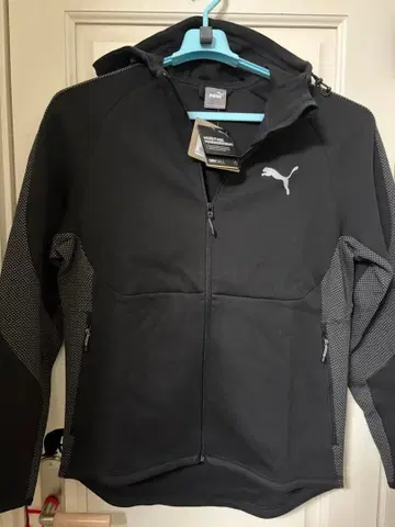 PUMA 블랙 후드티 L 사이즈