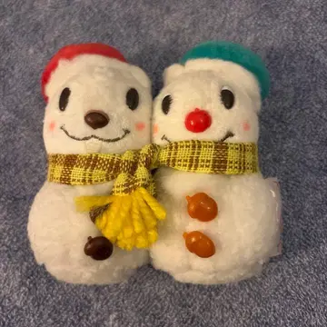 도쿄 디즈니랜드 스노우스노우 칩과 데일 인형 배지