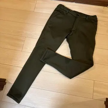 23AW Titleist 기모 카키 팬츠 M