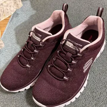 스케쳐스 스니커즈 24cm