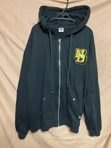 NastyDog 나스티도그 후드티