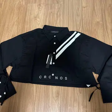 [미사용 새상품] CRONOS 여성용 L 사이즈 숏 셔츠 블랙