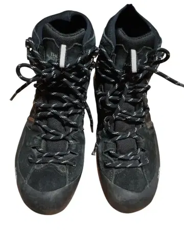 THE NORTH FACE 등산화 블랙 27.5cm