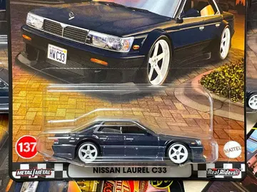 핫휠 부르바드 닛산 로럴 C33 프리미엄 닛산