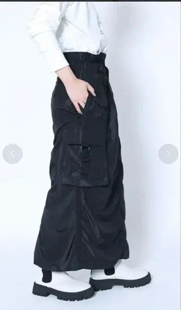 LASUD active 셔링 디자인 롱 스커트 (블랙)