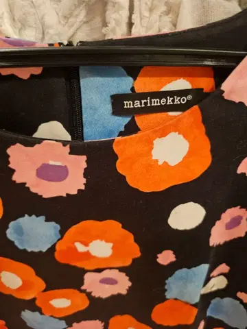 marimekko 플라워 프린트 반팔 원피스