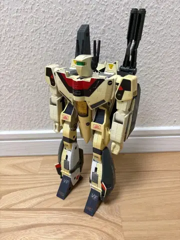 마크로스 스트라이크 발키리 VF-1S