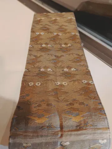 남성용 오비 브라운과 골드 컬러 꽃무늬 실크 클래식 패턴