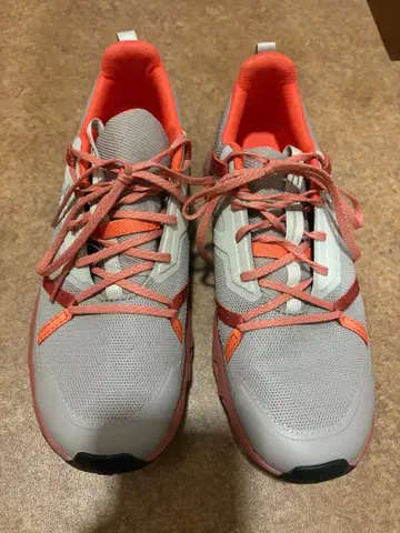 On Cloud horizon 클라우드 호라이즌 호리존 25.5