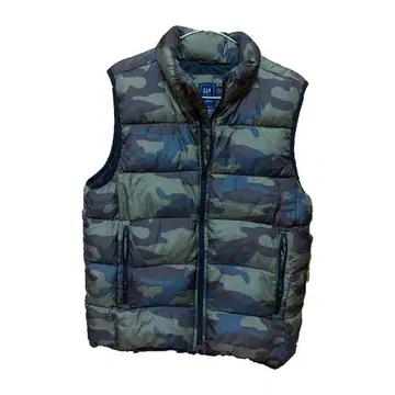 GAP 카모 패턴 다운 베스트