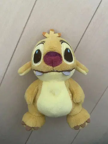 디즈니 스토어 루벤 스탠디즈 스티치 봉제 인형