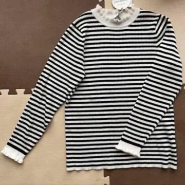 미사용 새상품 애니팜 11호 디자인 스트라이프 니트