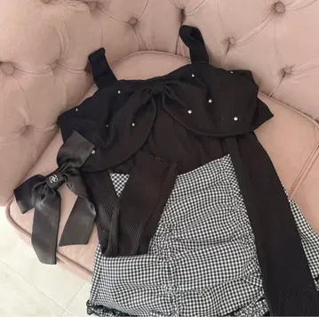 evelyn 오프숄더 리본 리브 상의 비쥬 evelyn