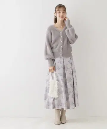 Couture broach 스커트 뮤르즈 모던 꽃무늬 프린트