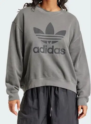 [ ZOZOTOWN 한정판 ] adidas 그레이 로고 트레이닝복