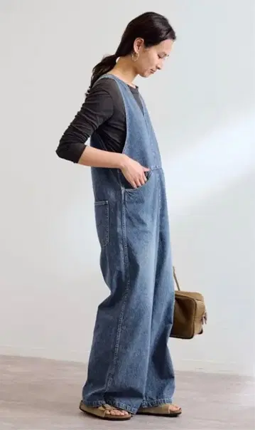 [택 포함 새상품] 현행 모델 Johnbull 데님 워크 올인원 M