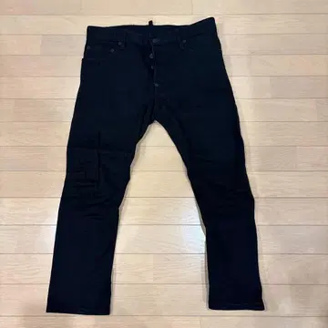 DSQUARED2 블랙 스키니 데님 사이즈 46