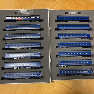 TOMIX 14계 15형 특급 침대 객차 아카츠키+혜성 14량 세트
