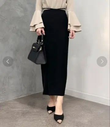 슬렌더 벨트 타이트 스커트 anuans