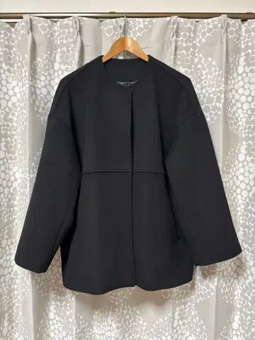 저널 스탠다드 슈퍼 140 비버 노카라 숏코트