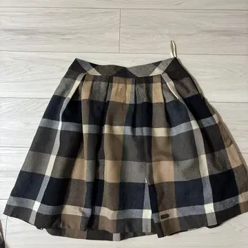 BLUE LABEL CRESTBRIDGE 플레어 스커트 36